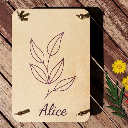 Presse à fleurs en bois avec prénom. Presse à fleurs pour herbier grand format personnalisable